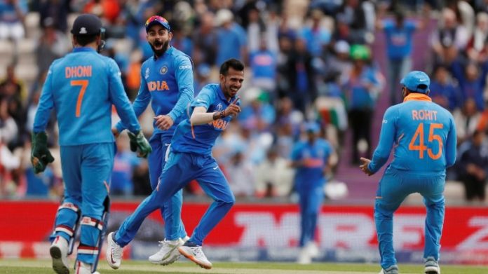 dhoni-wicket-keeping-record-ICC-world-cup-2019-india-south-africa-match